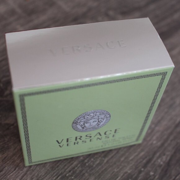 Versace Versense Perfume Box - Picture 8 of 8